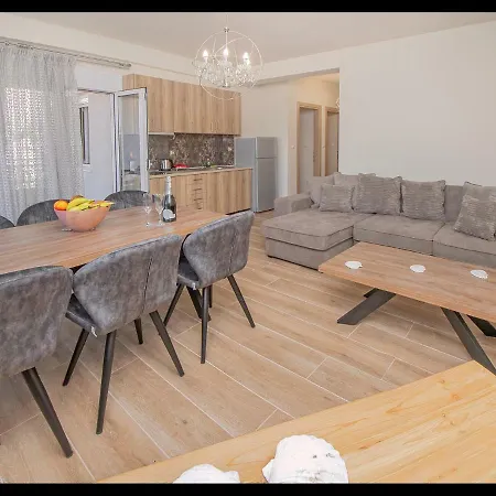 Pasithea House Apartamento *