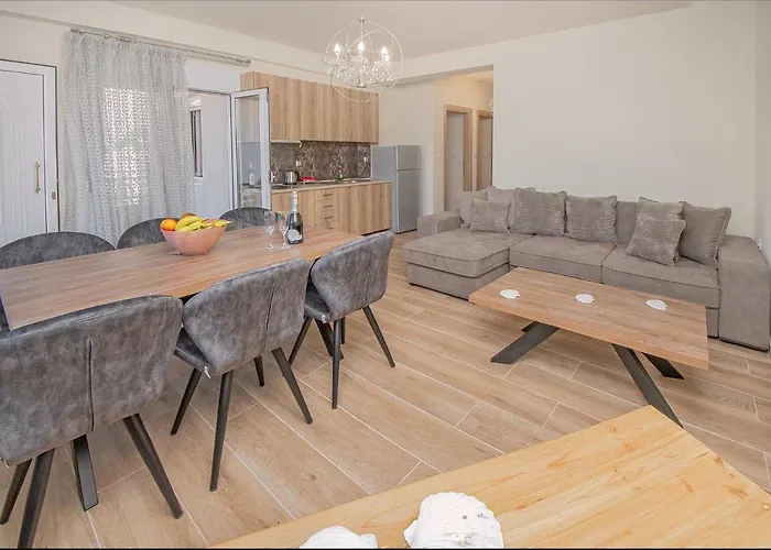 Pasithea House Lejlighed *